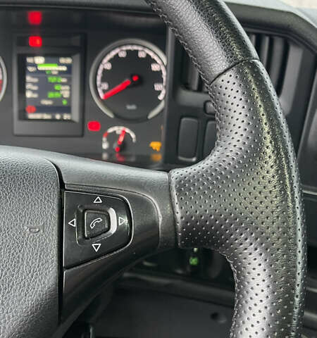 Желтый Сканиа R 450, объемом двигателя 12.7 л и пробегом 912 тыс. км за 35600 $, фото 7 на Automoto.ua