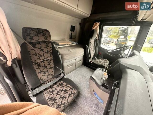 Серый Сканиа R 450, объемом двигателя 12.74 л и пробегом 800 тыс. км за 65003 $, фото 9 на Automoto.ua