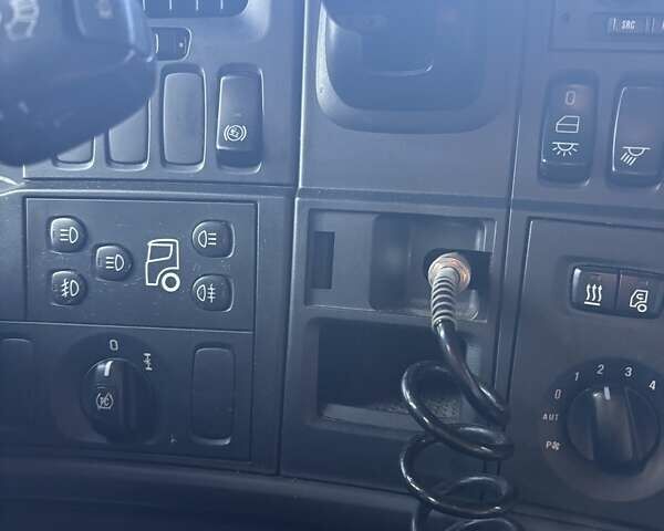 Синий Сканиа R 450, объемом двигателя 12.7 л и пробегом 535 тыс. км за 37872 $, фото 27 на Automoto.ua