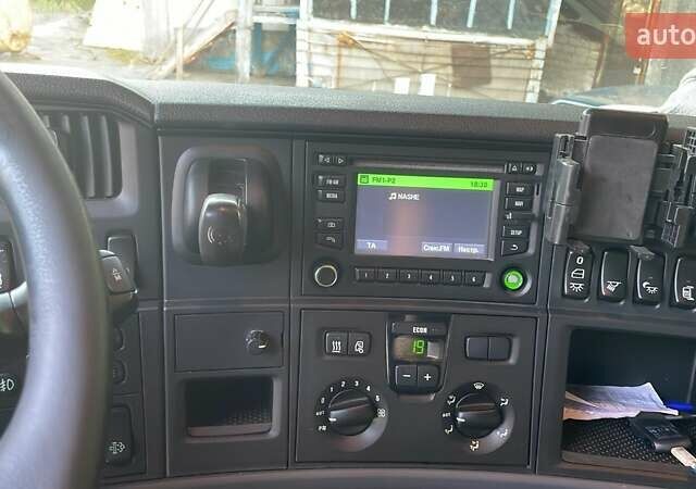 Белый Сканиа R 490, объемом двигателя 12.7 л и пробегом 591 тыс. км за 27000 $, фото 14 на Automoto.ua