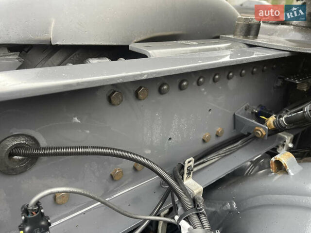 Белый Сканиа R 490, объемом двигателя 12.74 л и пробегом 812 тыс. км за 27700 $, фото 29 на Automoto.ua