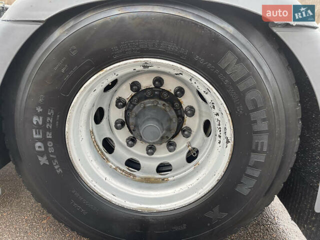 Белый Сканиа R 490, объемом двигателя 12.74 л и пробегом 812 тыс. км за 27700 $, фото 39 на Automoto.ua