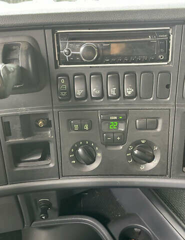 Белый Сканиа R 490, объемом двигателя 12.74 л и пробегом 812 тыс. км за 27700 $, фото 43 на Automoto.ua