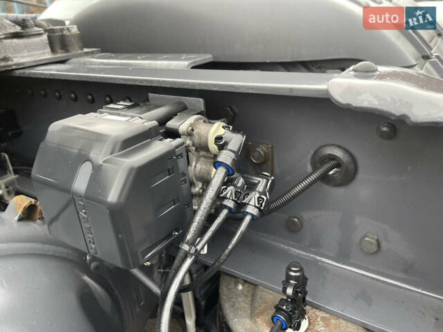 Белый Сканиа R 490, объемом двигателя 12.74 л и пробегом 812 тыс. км за 27700 $, фото 28 на Automoto.ua