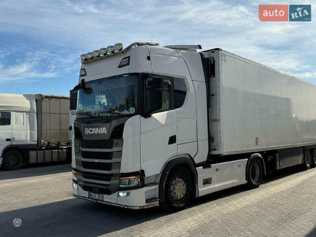 Белый Сканиа S 450, объемом двигателя 0 л и пробегом 880 тыс. км за 52314 $, фото 1 на Automoto.ua