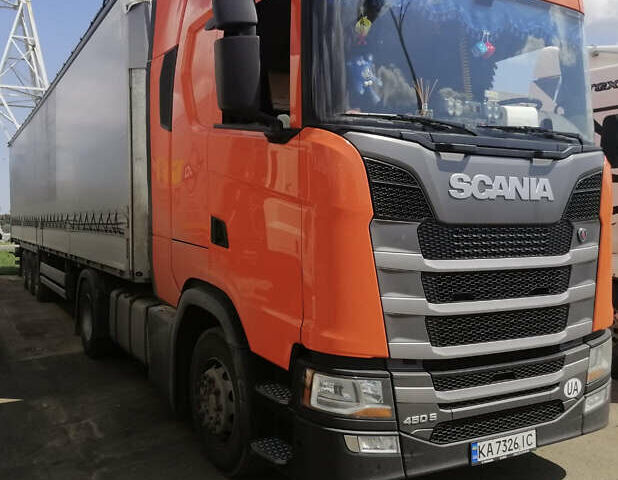 Оранжевый Сканиа S 450, объемом двигателя 12.7 л и пробегом 180 тыс. км за 95000 $, фото 6 на Automoto.ua