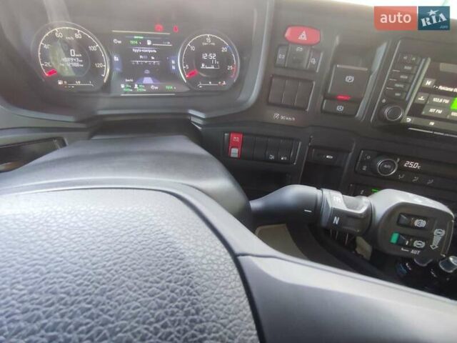 Білий Сканіа S 500, об'ємом двигуна 12.76 л та пробігом 410 тис. км за 100000 $, фото 19 на Automoto.ua