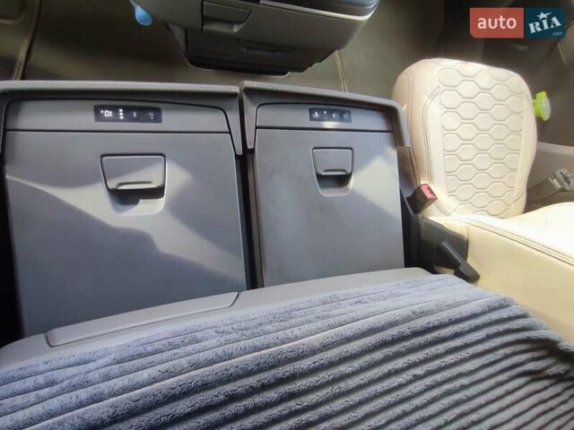 Білий Сканіа S 500, об'ємом двигуна 12.76 л та пробігом 410 тис. км за 100000 $, фото 24 на Automoto.ua