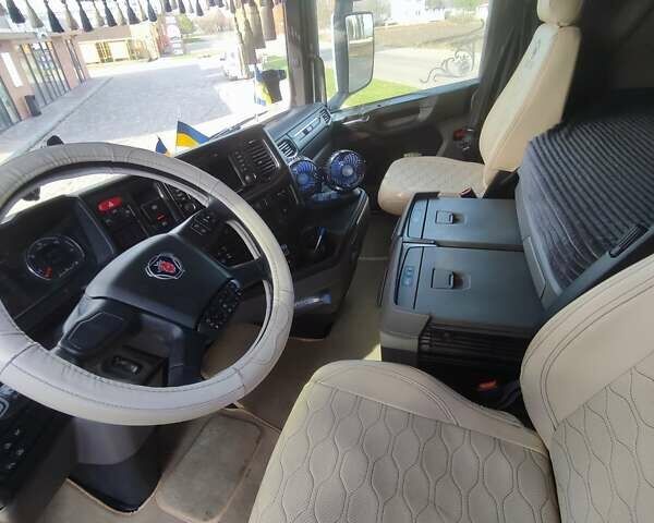 Білий Сканіа S 500, об'ємом двигуна 12.76 л та пробігом 410 тис. км за 100000 $, фото 25 на Automoto.ua