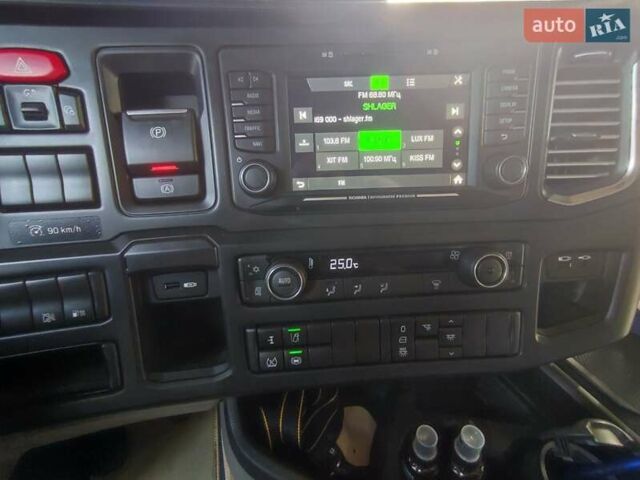 Білий Сканіа S 500, об'ємом двигуна 12.76 л та пробігом 410 тис. км за 100000 $, фото 18 на Automoto.ua