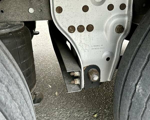 Білий Шмітц Каргобулл C01, об'ємом двигуна 0 л та пробігом 333 тис. км за 16500 $, фото 27 на Automoto.ua