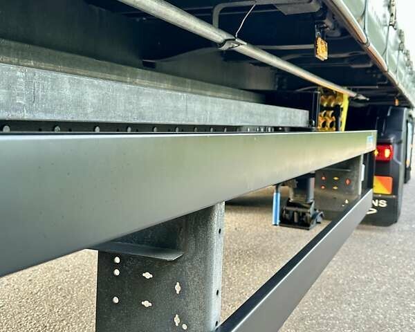 Білий Шмітц Каргобулл C01, об'ємом двигуна 0 л та пробігом 333 тис. км за 16500 $, фото 17 на Automoto.ua