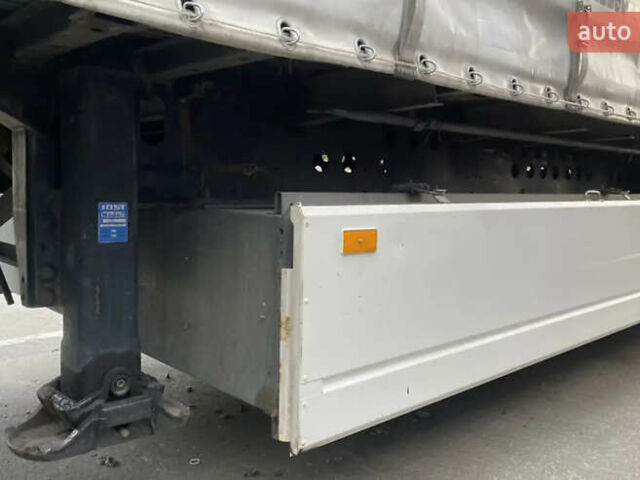 Черный Шмитц Каргобулл C01, объемом двигателя 0 л и пробегом 700 тыс. км за 10799 $, фото 17 на Automoto.ua