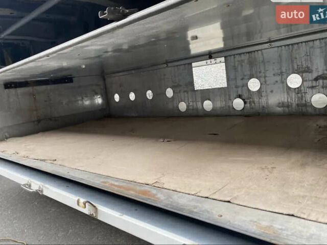 Черный Шмитц Каргобулл C01, объемом двигателя 0 л и пробегом 700 тыс. км за 10799 $, фото 6 на Automoto.ua