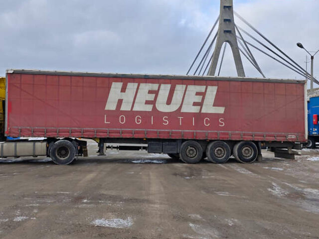 Красный Шмитц Каргобулл C01, объемом двигателя 0 л и пробегом 500 тыс. км за 9325 $, фото 1 на Automoto.ua