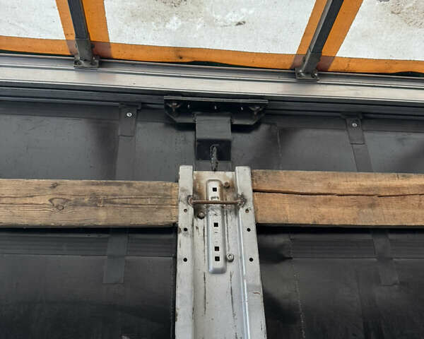 Шмітц Каргобулл C01, об'ємом двигуна 0 л та пробігом 197 тис. км за 11000 $, фото 31 на Automoto.ua