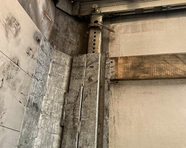 Шмитц Каргобулл C01, объемом двигателя 0 л и пробегом 500 тыс. км за 9000 $, фото 27 на Automoto.ua