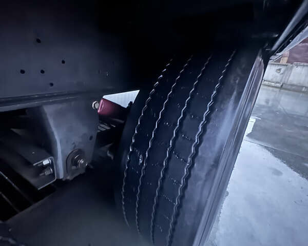 Сірий Шмітц Каргобулл C01, об'ємом двигуна 0 л та пробігом 0 тис. км за 11900 $, фото 14 на Automoto.ua