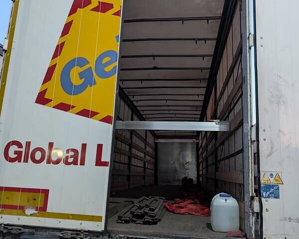 Сірий Шмітц Каргобулл C01, об'ємом двигуна 0 л та пробігом 0 тис. км за 10200 $, фото 5 на Automoto.ua