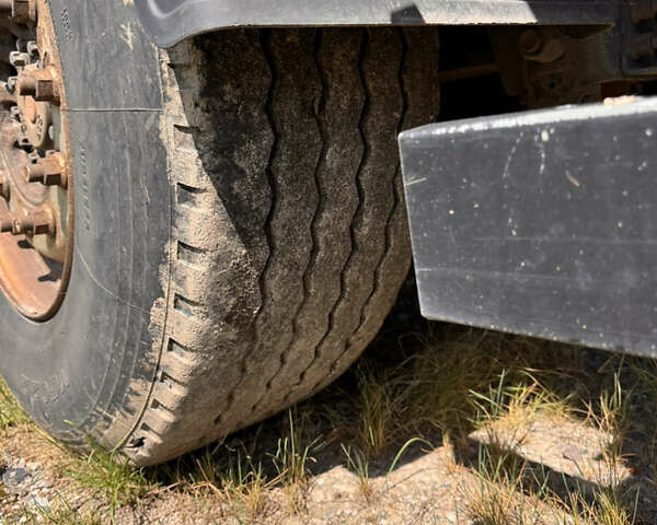 Шмитц Каргобулл C01 2007 в Здолбунове на Automoto.ua Серый Шмитц Каргобулл C01, объемом двигателя 0 л и пробегом 0 тыс. км за 5500 $, фото 14 на Automoto.ua