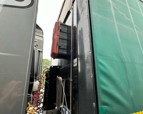 Шмитц Каргобулл C01 2010 в Луцке на Automoto.ua Серый Шмитц Каргобулл C01, объемом двигателя 0 л и пробегом 500 тыс. км за 8300 $, фото 14 на Automoto.ua