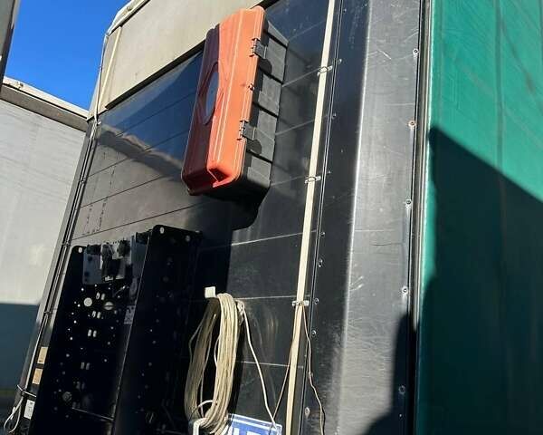 Шмитц Каргобулл C01 2010 в Луцке на Automoto.ua Серый Шмитц Каргобулл C01, объемом двигателя 0 л и пробегом 500 тыс. км за 8300 $, фото 10 на Automoto.ua