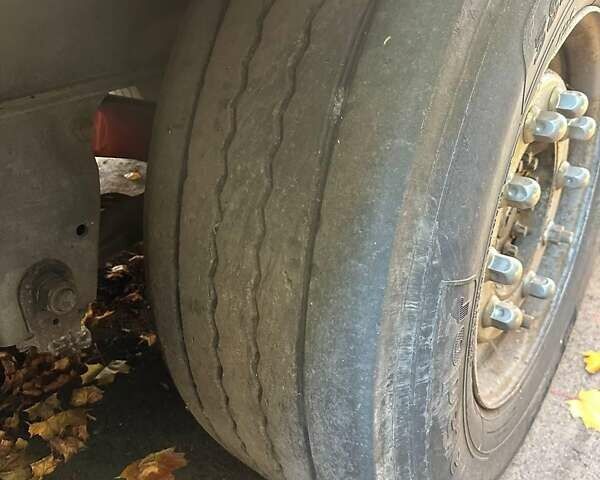 Шмитц Каргобулл C01 2010 в Луцке на Automoto.ua Серый Шмитц Каргобулл C01, объемом двигателя 0 л и пробегом 500 тыс. км за 8300 $, фото 2 на Automoto.ua