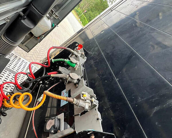 Шмитц Каргобулл C01 2010 в Луцке на Automoto.ua Серый Шмитц Каргобулл C01, объемом двигателя 0 л и пробегом 500 тыс. км за 8300 $, фото 13 на Automoto.ua