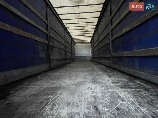 Серый Шмитц Каргобулл C01, объемом двигателя 0 л и пробегом 555 тыс. км за 13800 $, фото 4 на Automoto.ua
