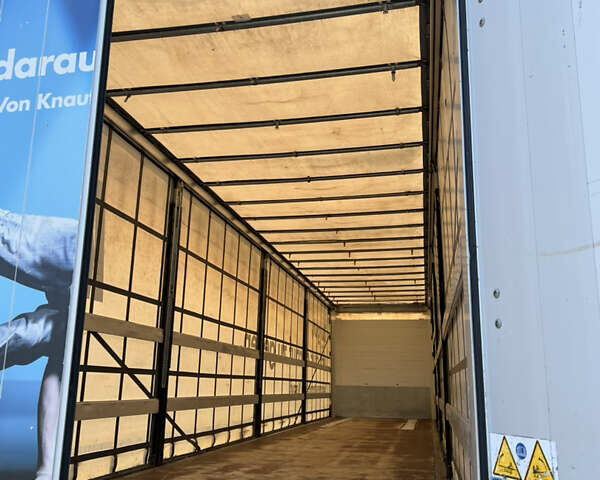 Шмітц Каргобулл C01 2011 у Вінниці на Automoto.ua Сірий Шмітц Каргобулл C01, об'ємом двигуна 0 л та пробігом 500 тис. км за 10900 $, фото 6 на Automoto.ua