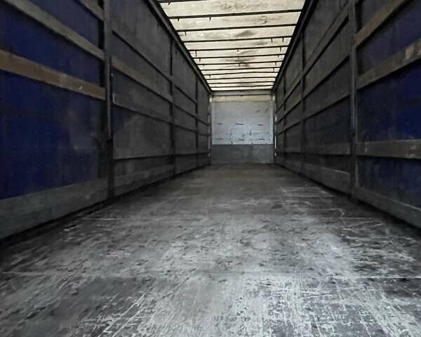 Серый Шмитц Каргобулл C01, объемом двигателя 0 л и пробегом 555 тыс. км за 13800 $, фото 5 на Automoto.ua