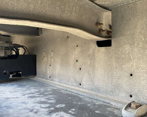 Сірий Шмітц Каргобулл C01, об'ємом двигуна 0 л та пробігом 0 тис. км за 11500 $, фото 5 на Automoto.ua