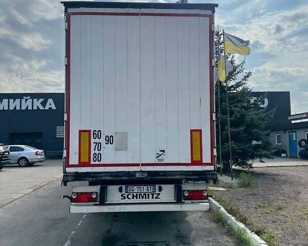 Белый Шмитц Каргобулл САФ, объемом двигателя 0 л и пробегом 555 тыс. км за 11888 $, фото 1 на Automoto.ua