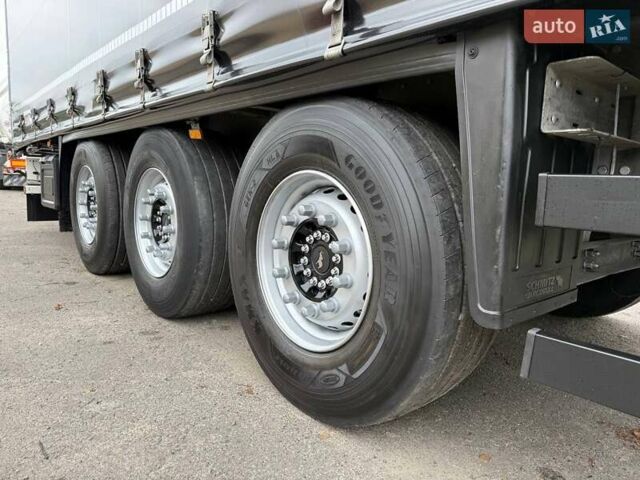 Черный Шмитц Каргобулл САФ, объемом двигателя 0 л и пробегом 390 тыс. км за 17999 $, фото 80 на Automoto.ua