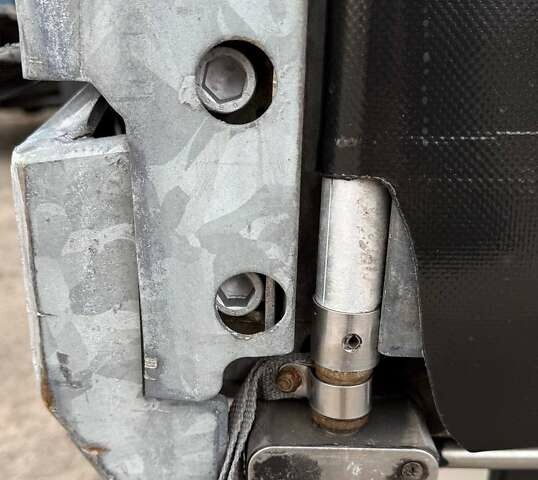 Черный Шмитц Каргобулл САФ, объемом двигателя 0 л и пробегом 390 тыс. км за 17999 $, фото 96 на Automoto.ua