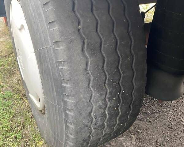 Красный Шмитц Каргобулл САФ, объемом двигателя 0 л и пробегом 500 тыс. км за 11500 $, фото 9 на Automoto.ua