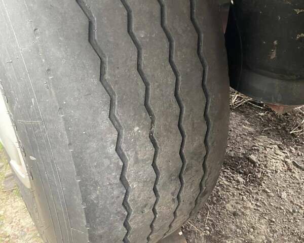 Красный Шмитц Каргобулл САФ, объемом двигателя 0 л и пробегом 500 тыс. км за 11500 $, фото 10 на Automoto.ua