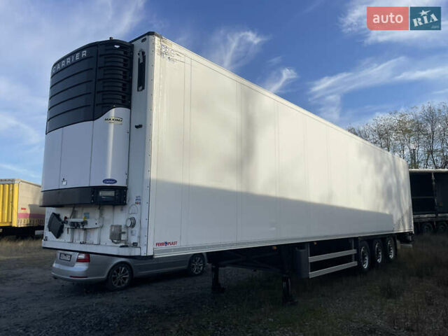 Красный Шмитц Каргобулл САФ, объемом двигателя 0 л и пробегом 111 тыс. км за 20900 $, фото 7 на Automoto.ua