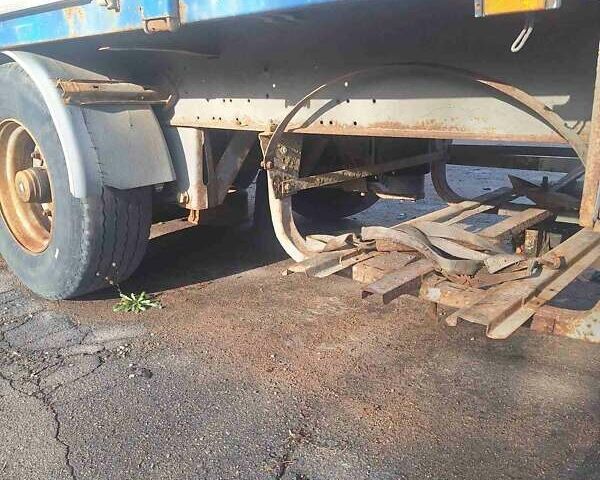 Шмитц Каргобулл САФ, объемом двигателя 0 л и пробегом 0 тыс. км за 3300 $, фото 5 на Automoto.ua