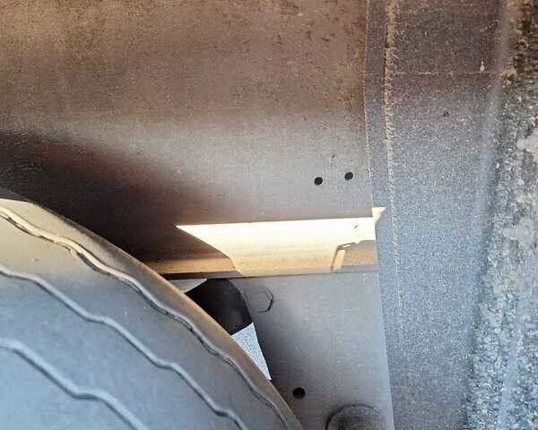 Шмитц Каргобулл САФ, объемом двигателя 0 л и пробегом 1 тыс. км за 8999 $, фото 6 на Automoto.ua