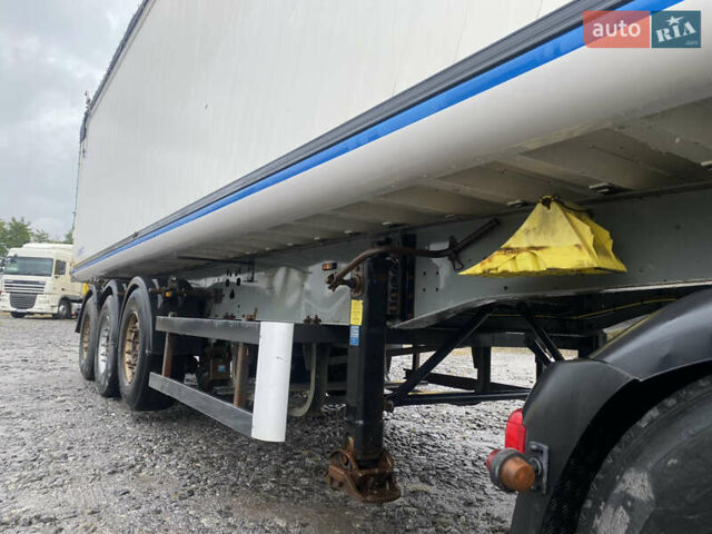 Сірий Шмітц Каргобулл САФ, об'ємом двигуна 0 л та пробігом 111 тис. км за 25500 $, фото 14 на Automoto.ua