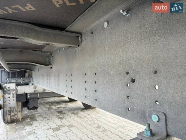 Серый Шмитц Каргобулл САФ, объемом двигателя 0 л и пробегом 393 тыс. км за 17500 $, фото 44 на Automoto.ua