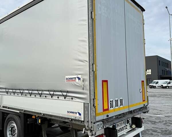 Серый Шмитц Каргобулл САФ, объемом двигателя 0 л и пробегом 393 тыс. км за 17500 $, фото 50 на Automoto.ua