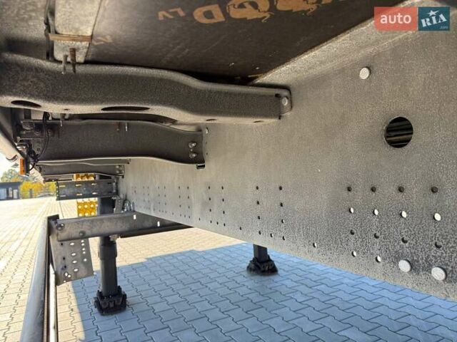 Серый Шмитц Каргобулл САФ, объемом двигателя 0 л и пробегом 390 тыс. км за 17999 $, фото 28 на Automoto.ua
