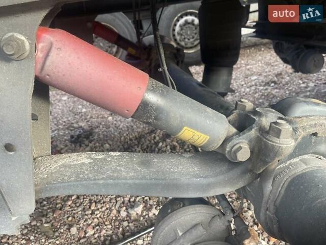 Сірий Шмітц Каргобулл САФ, об'ємом двигуна 0 л та пробігом 390 тис. км за 17500 $, фото 4 на Automoto.ua