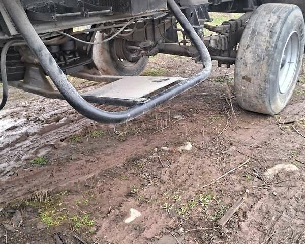 Серый Шмитц Каргобулл BDF, объемом двигателя 0 л и пробегом 300 тыс. км за 6300 $, фото 1 на Automoto.ua