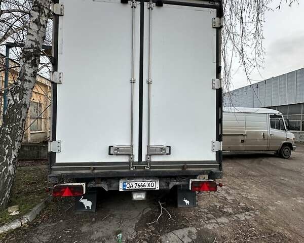 Белый Шмитц Каргобулл BPW, объемом двигателя 0 л и пробегом 100 тыс. км за 6000 $, фото 7 на Automoto.ua