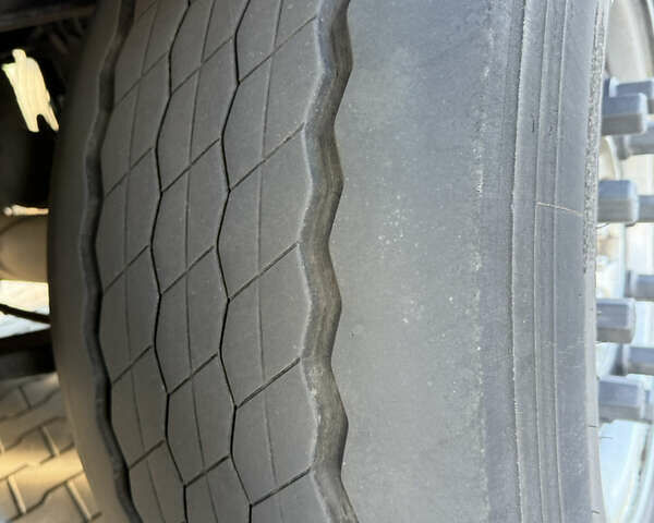 Белый Шмитц Каргобулл Cargobull, объемом двигателя 0 л и пробегом 377 тыс. км за 29999 $, фото 16 на Automoto.ua