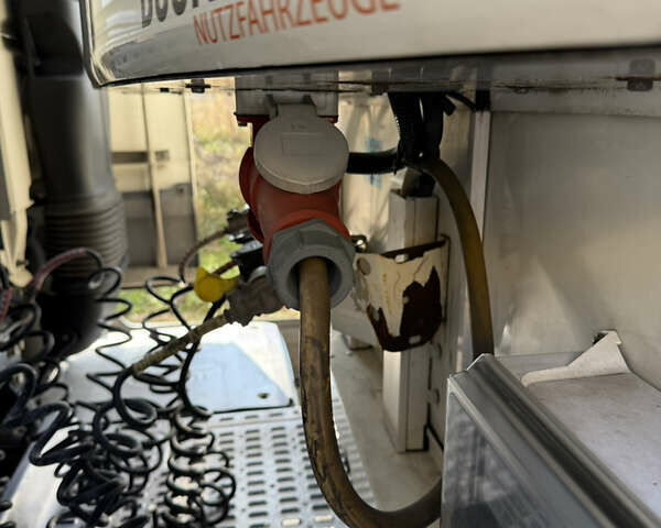 Белый Шмитц Каргобулл Cargobull, объемом двигателя 0 л и пробегом 377 тыс. км за 29999 $, фото 9 на Automoto.ua