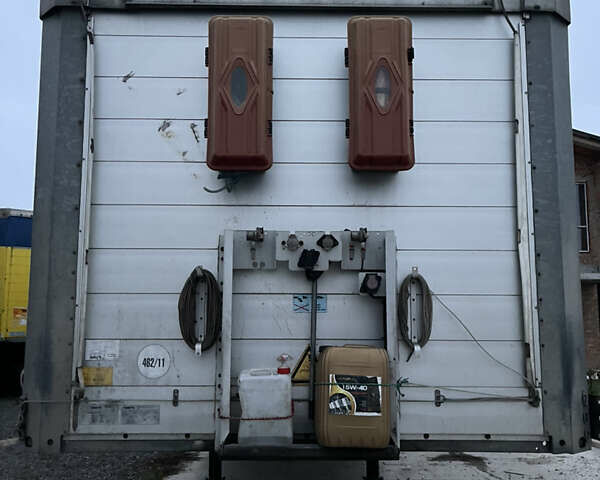 Чорний Шмітц Каргобулл Cargobull, об'ємом двигуна 0 л та пробігом 95 тис. км за 7700 $, фото 2 на Automoto.ua